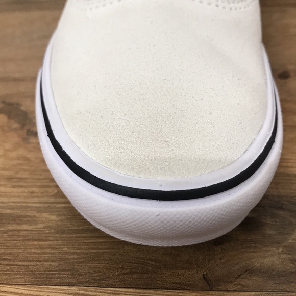 VANS COMFYCUSH BRAND NEW - Picture 13 of 13